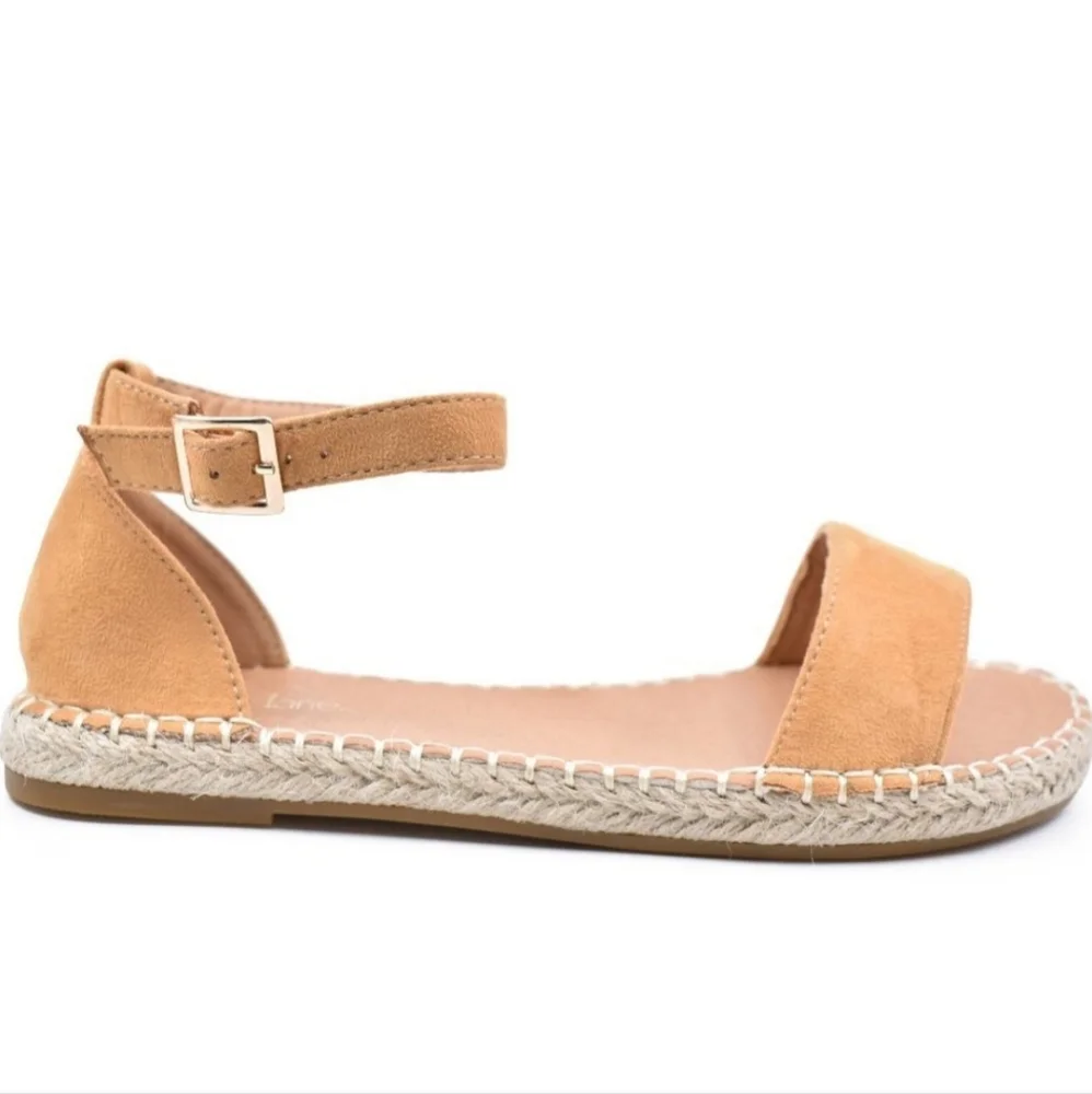 NEW Tan Espadrilles Sandal